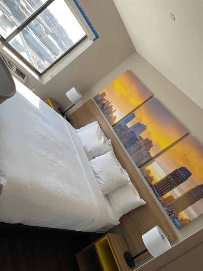 Days Inn & Suites By Wyndham Jamaica Jfk Airport New York Esterno foto